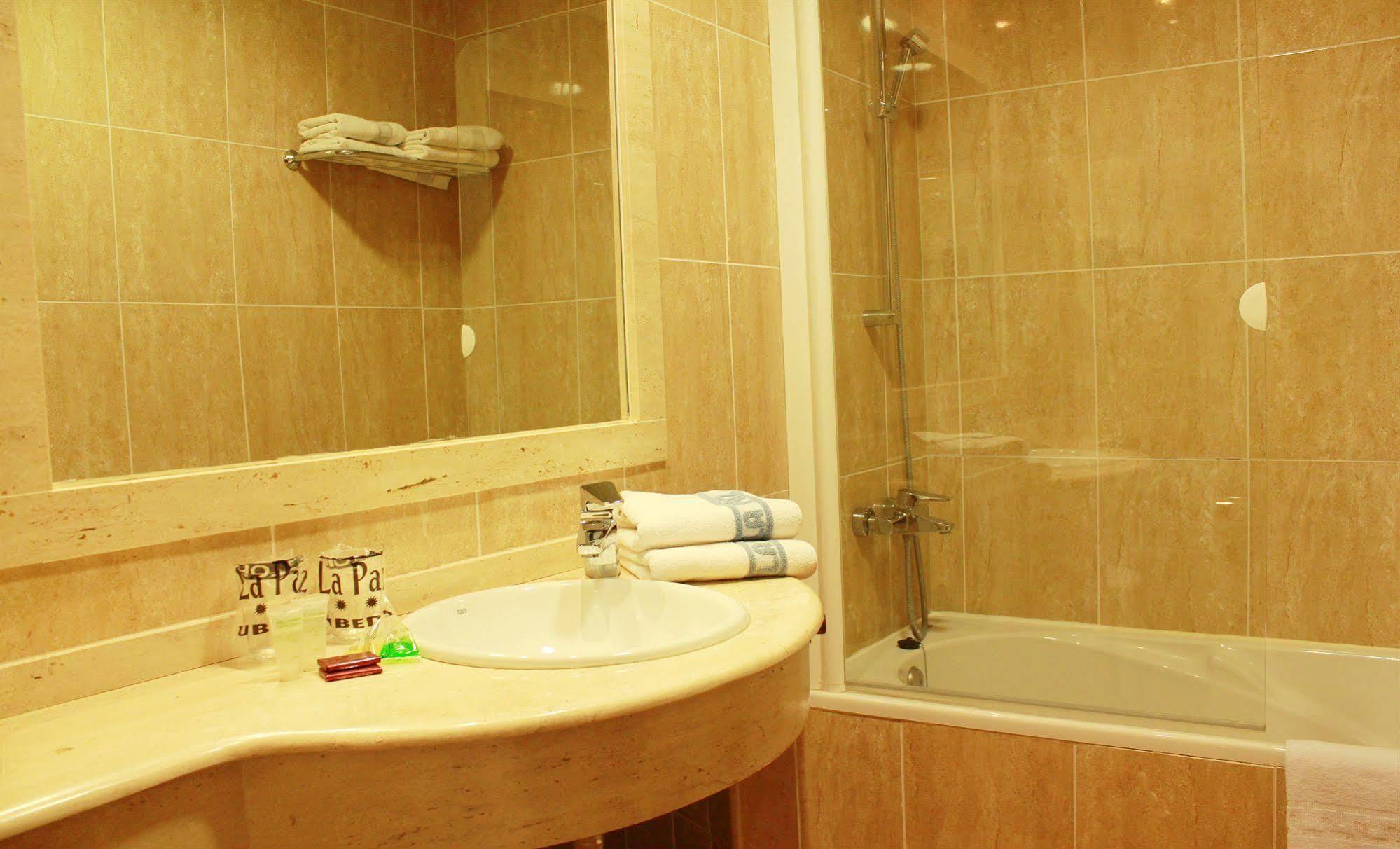 Hotel La Paz Úbeda Buitenkant foto