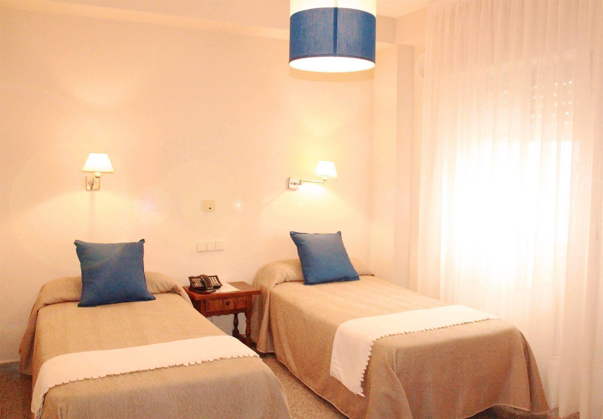 Hotel La Paz Úbeda Buitenkant foto